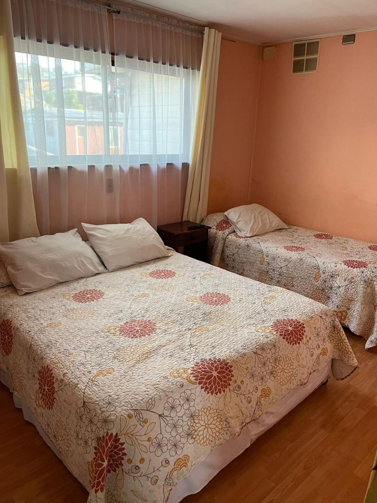 Altos De Miramar Bed and Breakfast Puerto Montt Esterno foto
